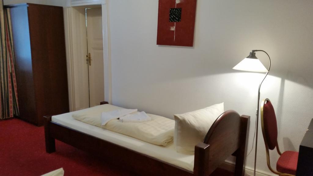 Hotel Pension Kima Berlin Room photo